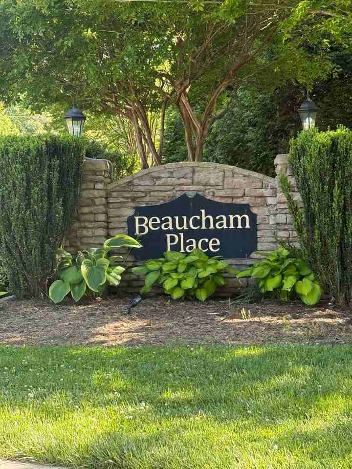 1476 Neville Gardens Ln - Photo 2 of 21