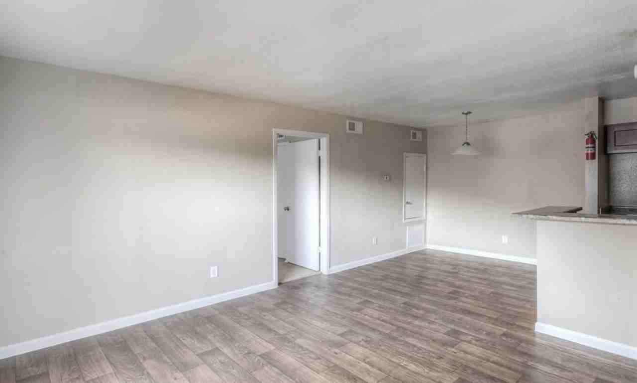 Heatherwood Apartments - Photo 5 of 13