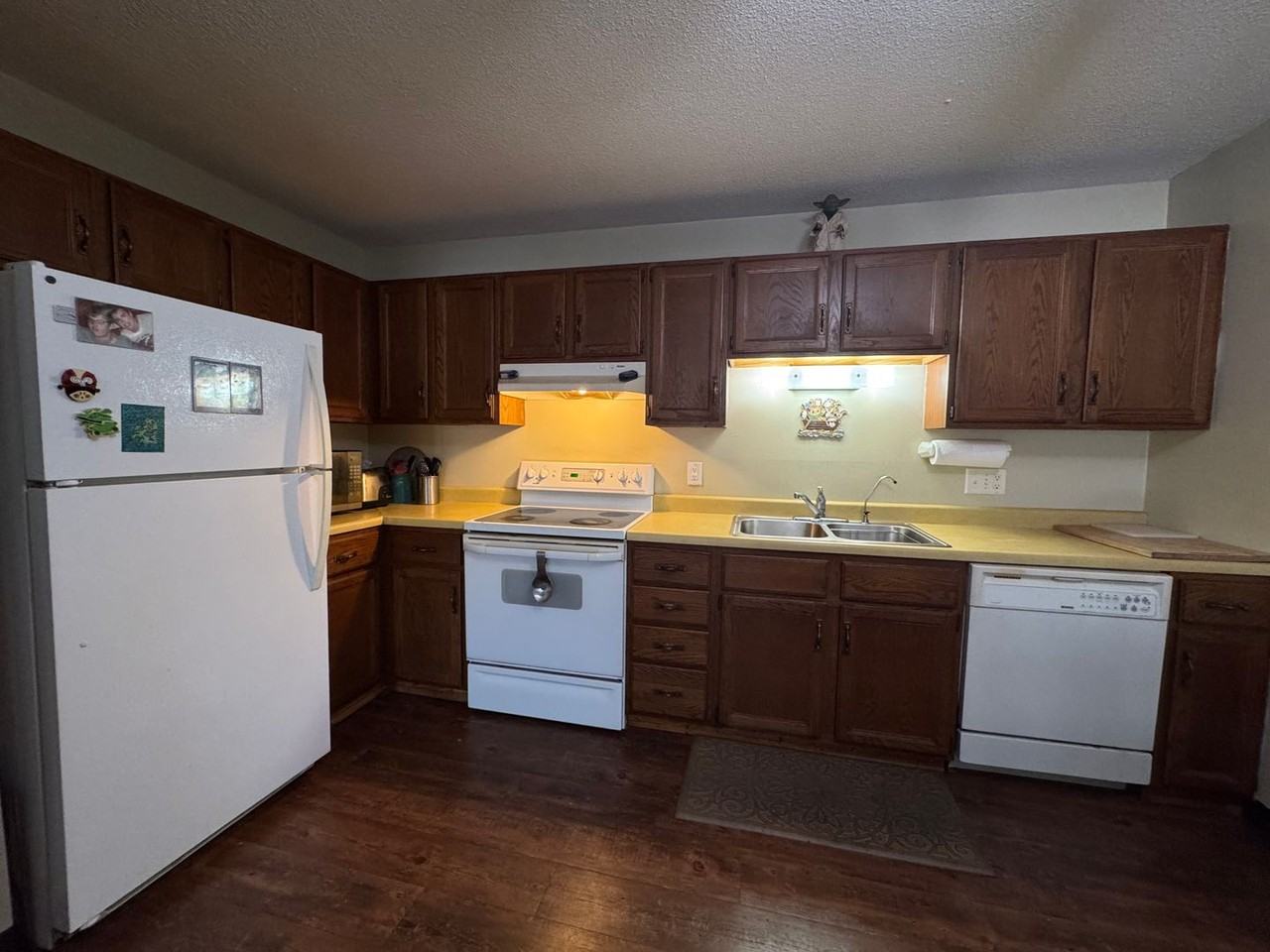 3712 S Terry Ave - Photo 2 of 18