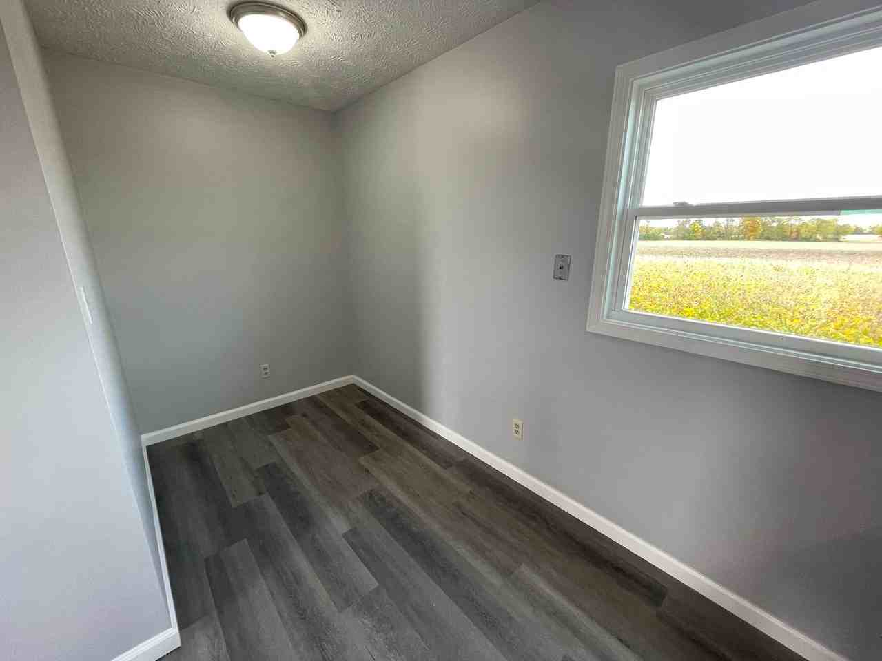 2189 N State Road 47 - Photo 6 of 12