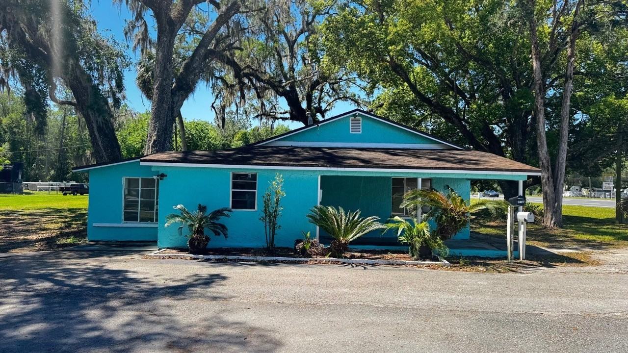 6130 Broad St - Photo 2 of 17