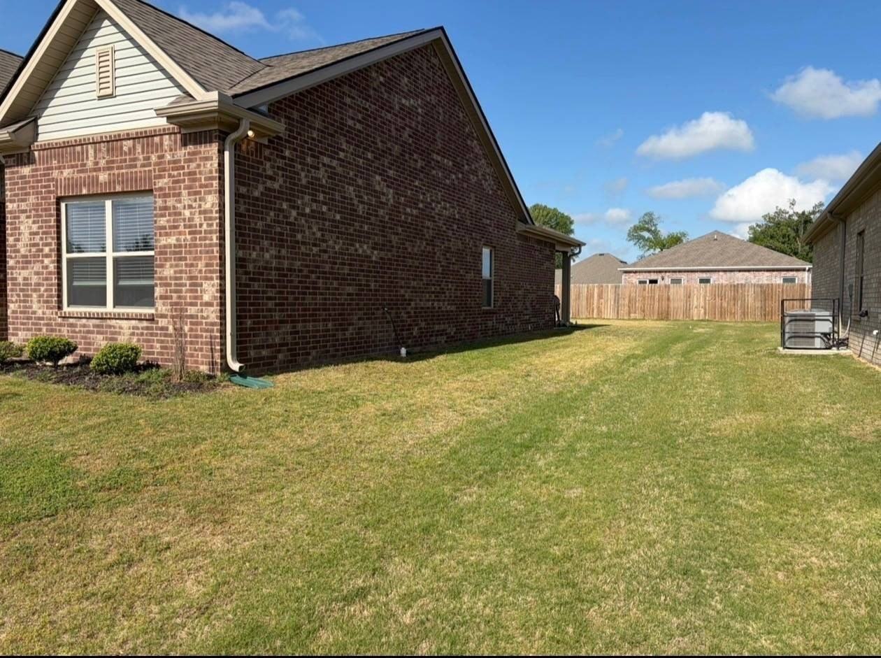 7979 Hickory Meadow Rd - Photo 2 of 23