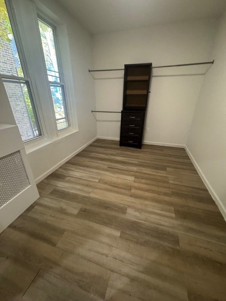 738 Kelly St #2 - Photo 5 of 11