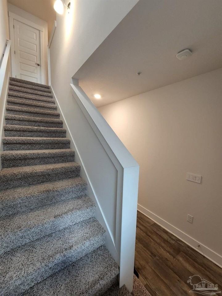 8999 Brigade Trl - Photo 7 of 19