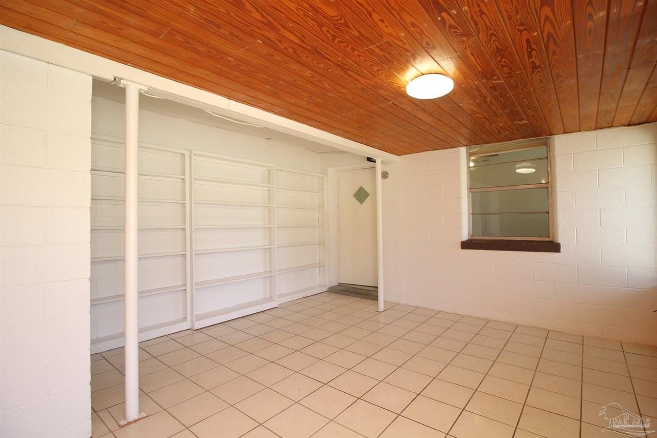 86 S Madison Dr - Photo 3 of 22