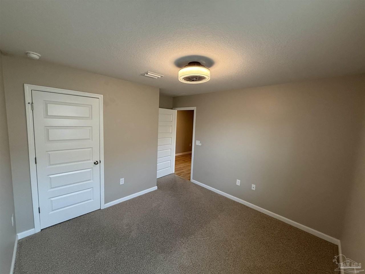 4041 Whitetail Ln - Photo 5 of 26