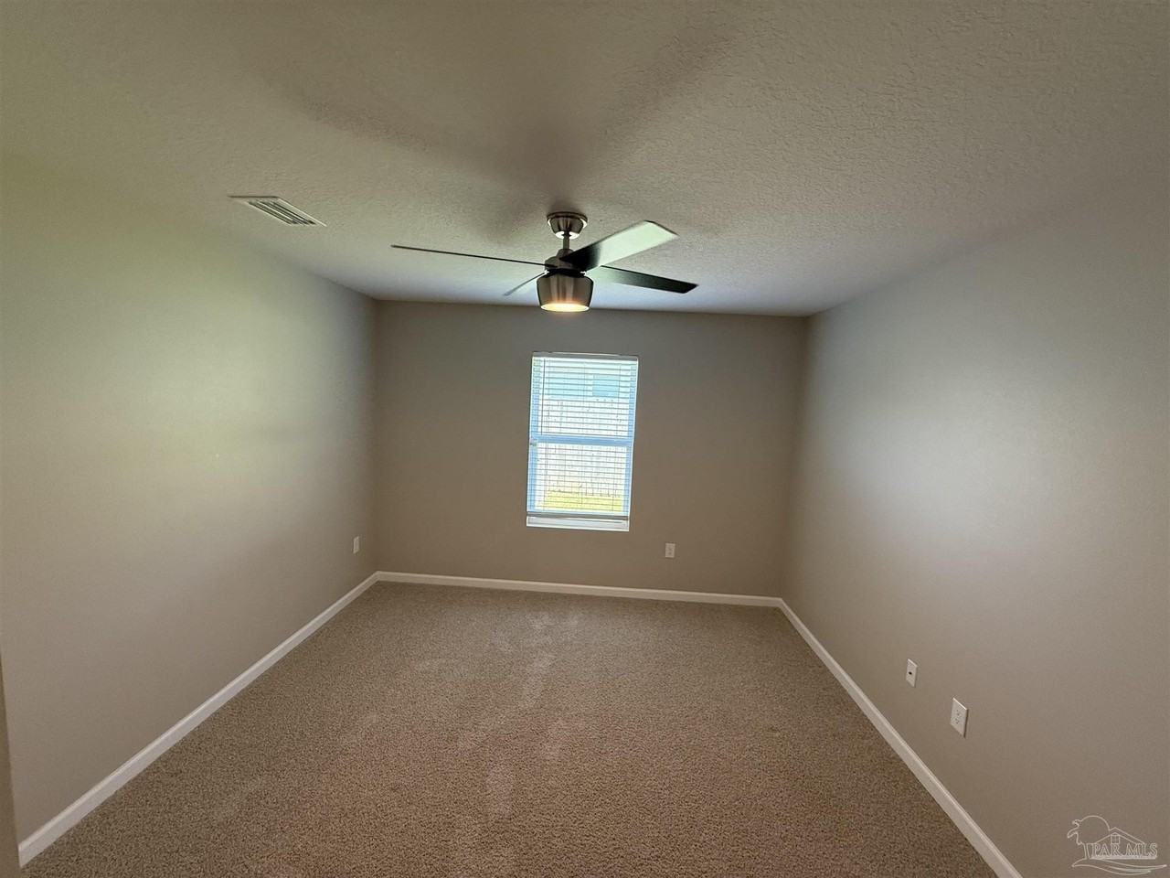 4041 Whitetail Ln - Photo 6 of 26