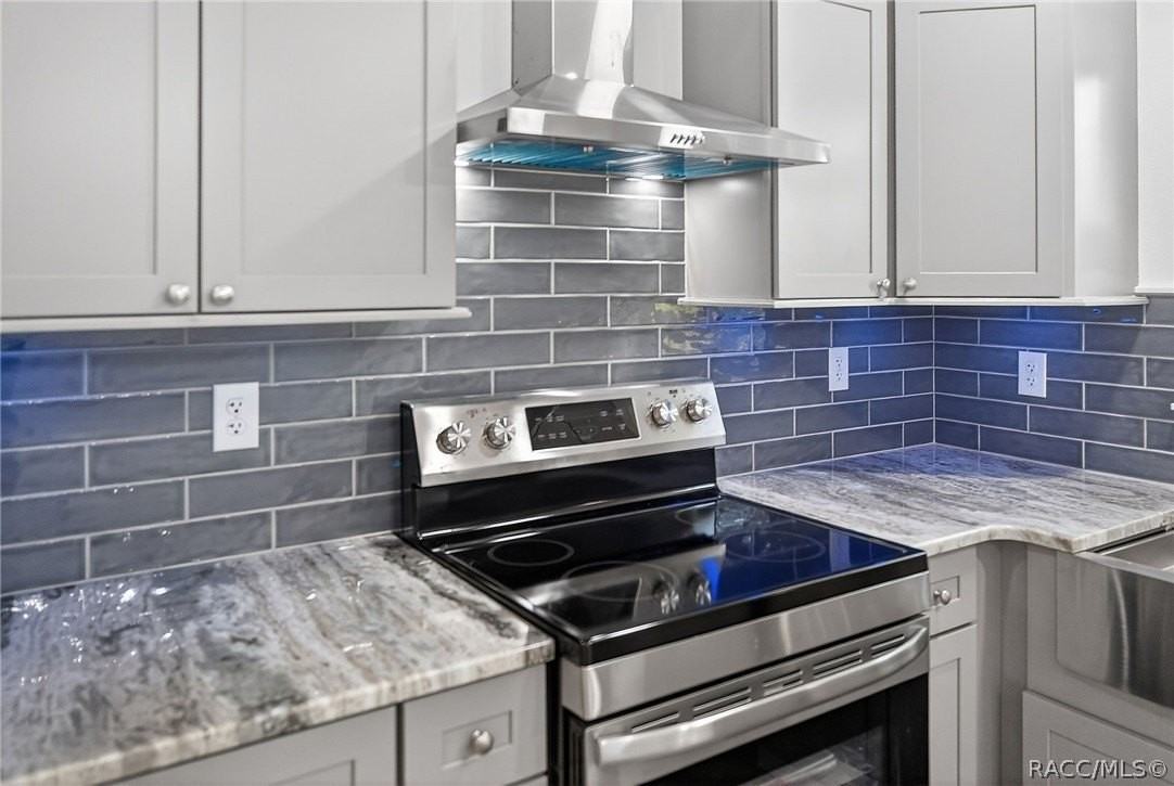 618 Spruce St - Photo 4 of 34