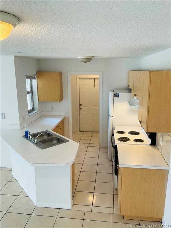 402 S 14th St #A - Photo 5 of 11