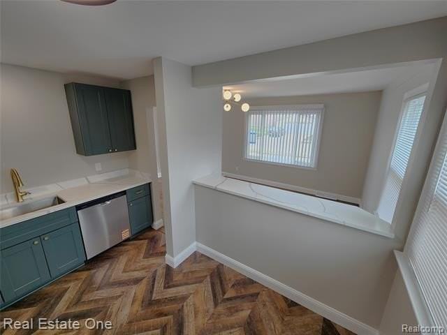 628 E Jarvis Ave - Photo 6 of 15