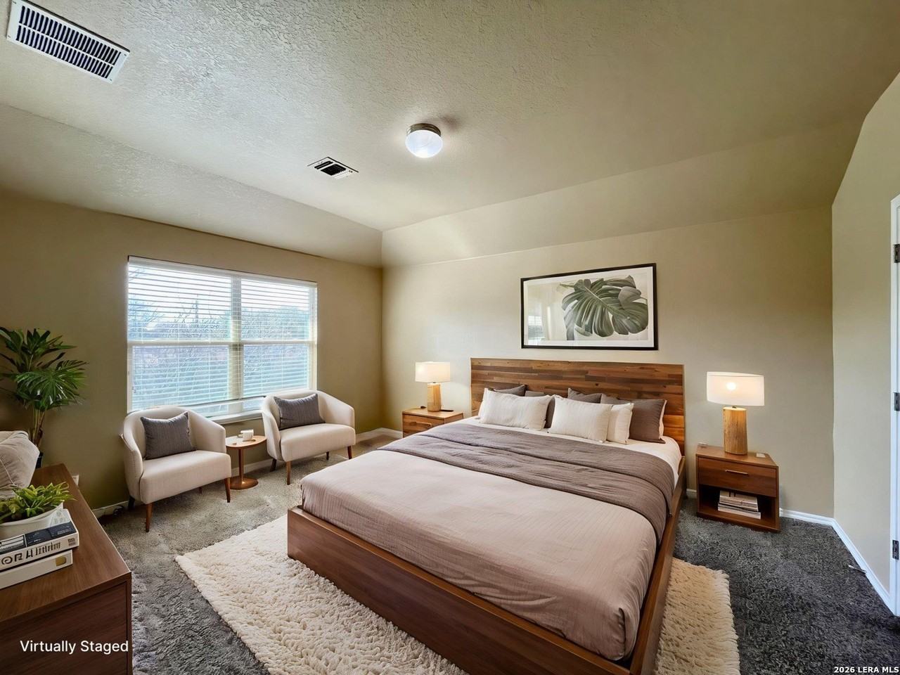 5442 Sunlit Brk - Photo 4 of 36
