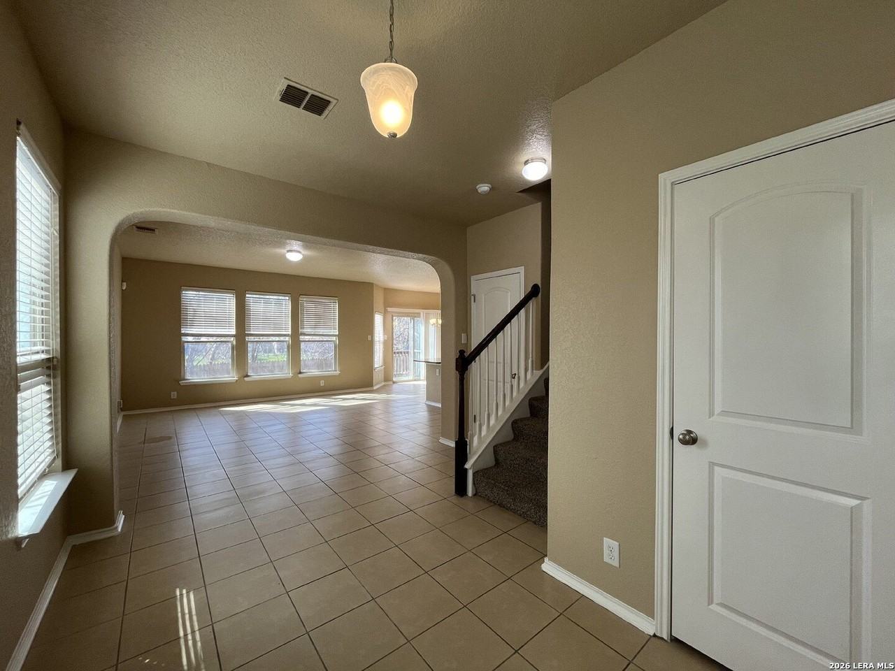 5442 Sunlit Brk - Photo 7 of 36