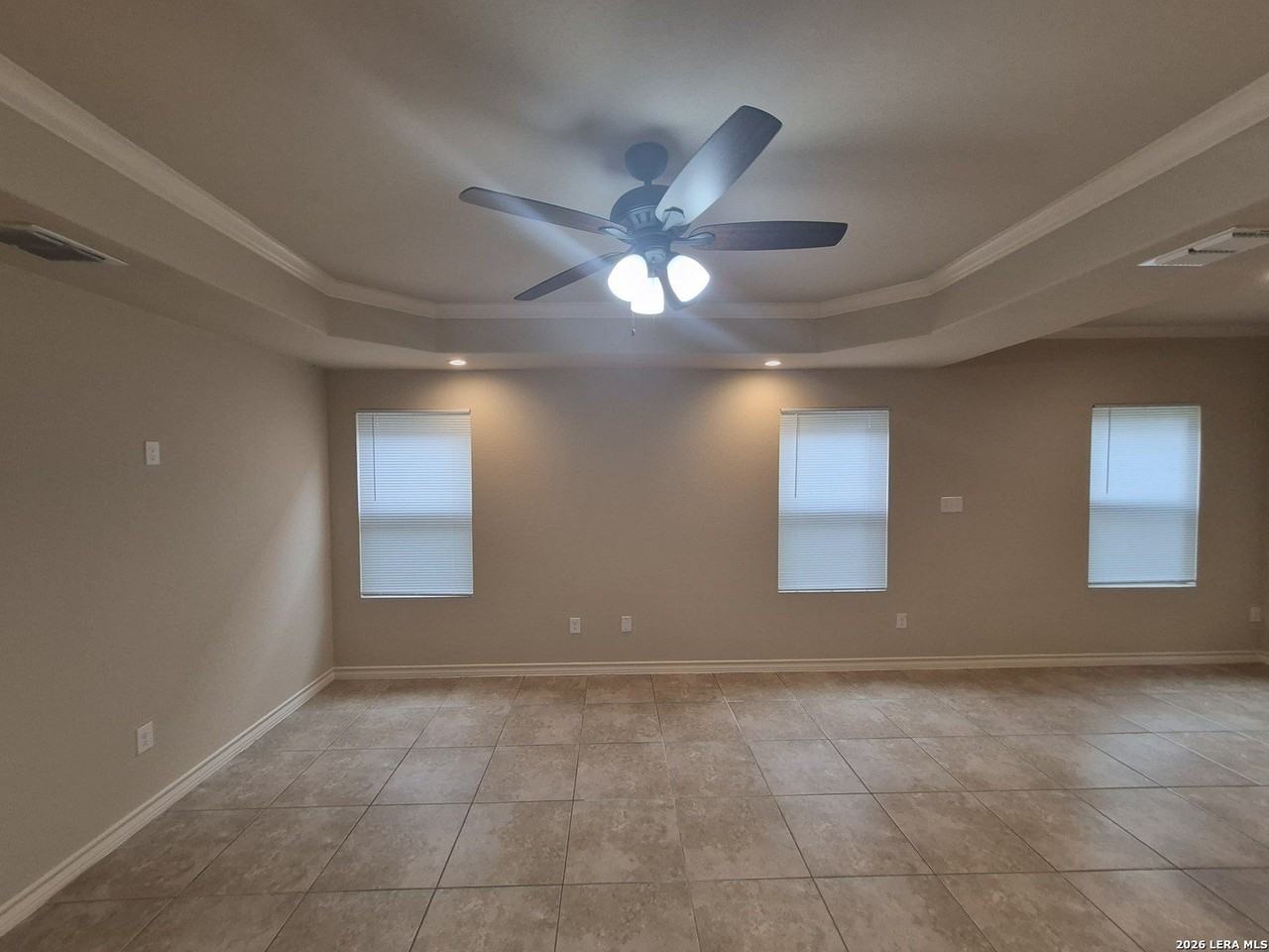 6842 Lakeview Dr #101 - Photo 6 of 21