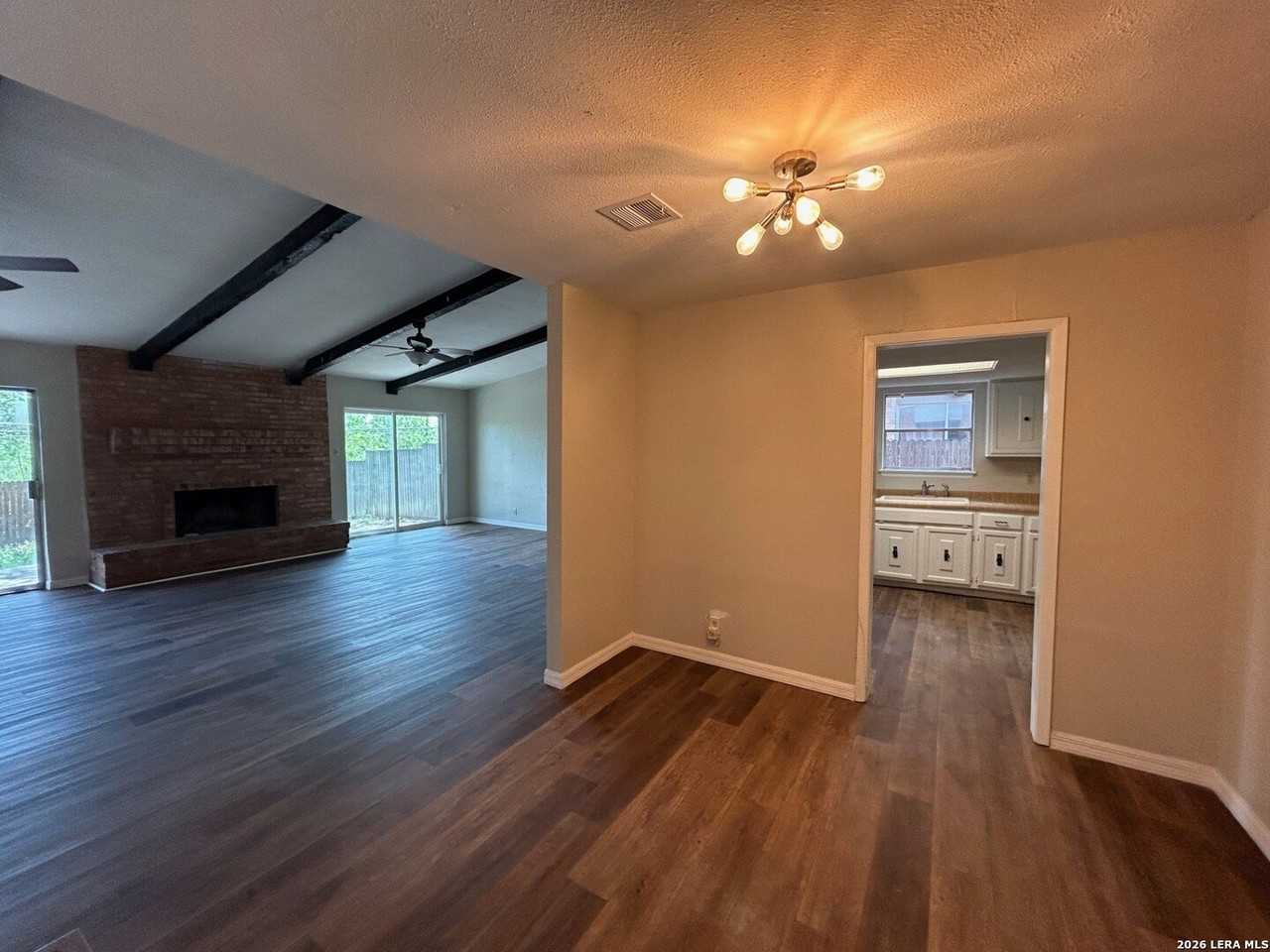 6510 Ridge Creek Dr - Photo 3 of 20