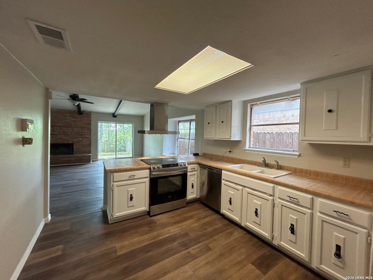 6510 Ridge Creek Dr - Photo 5 of 20
