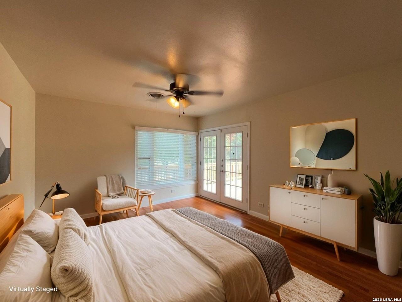 116 Lyman Dr - Photo 4 of 39