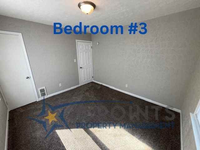 1026 Francis Ave Se #1 - Photo 2 of 11
