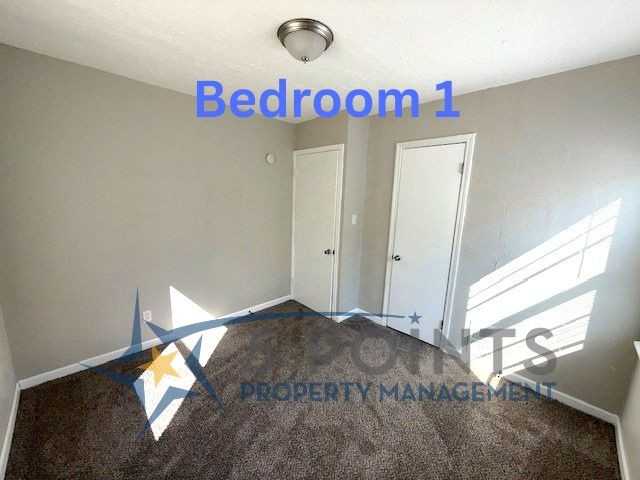1026 Francis Ave Se #1 - Photo 3 of 11