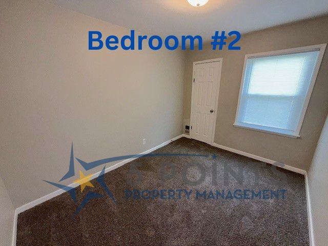 1026 Francis Ave Se #1 - Photo 4 of 11