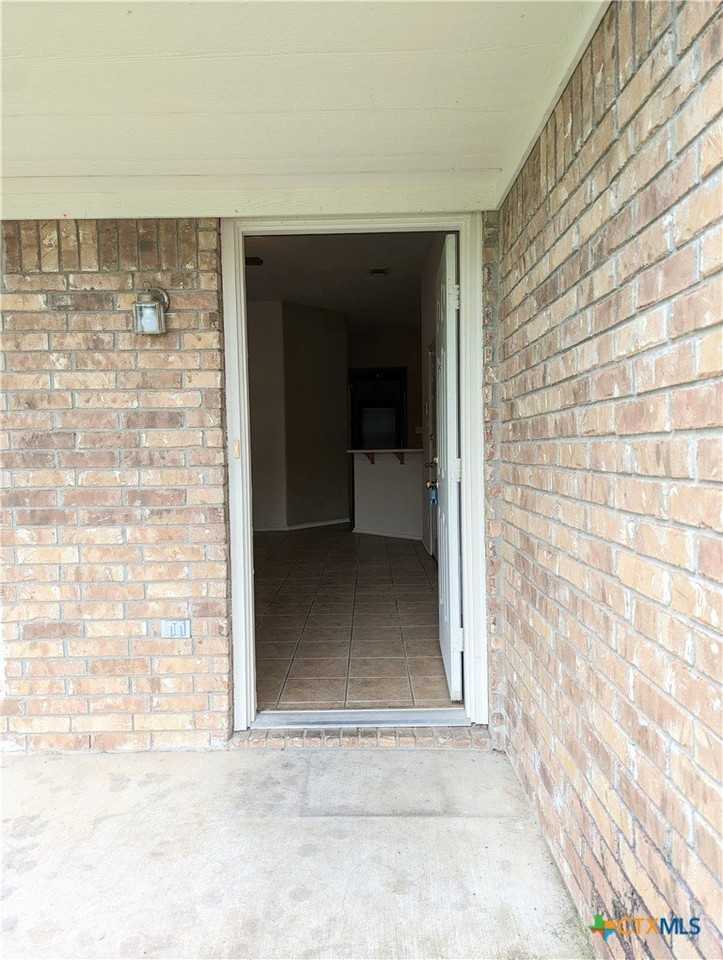 210 Dale Earnhardt Dr #B - Photo 2 of 15