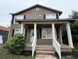 featured image of 408 E North St