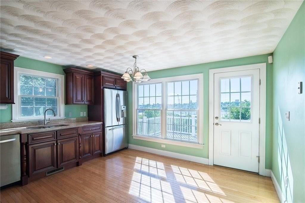 86 S Brow St #86 - Photo 4 of 13