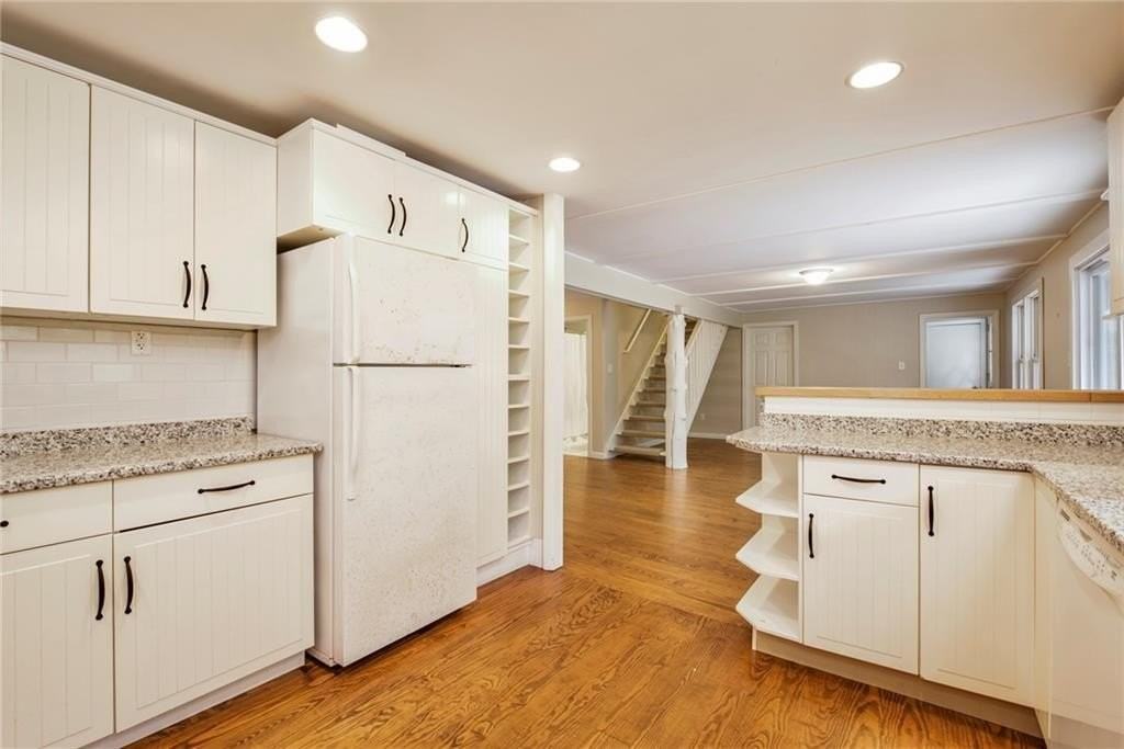 7 Cowsill Ln #1 - Photo 6 of 25