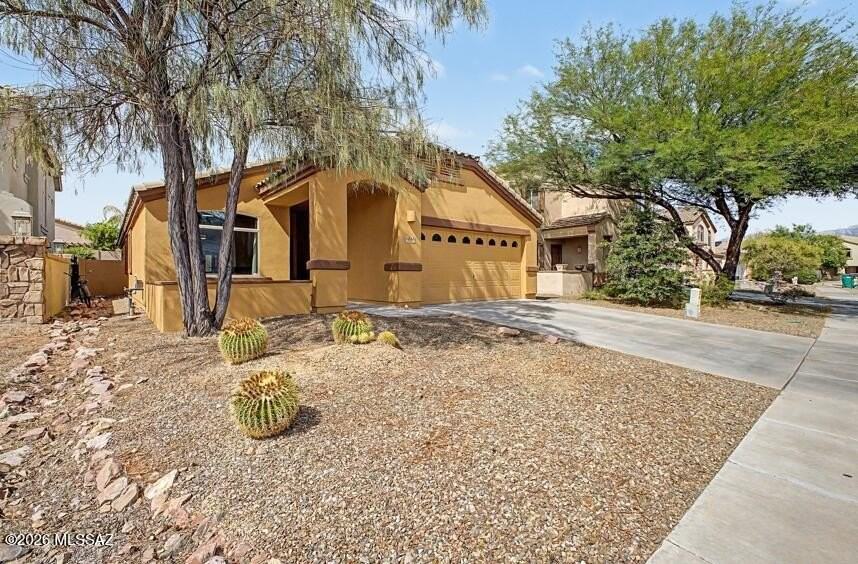 1264 W Molinetto Dr - Photo 3 of 33