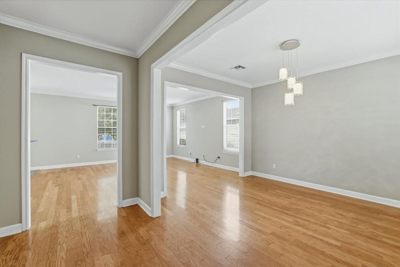 3253 Stanhope Dr - Photo 7 of 43