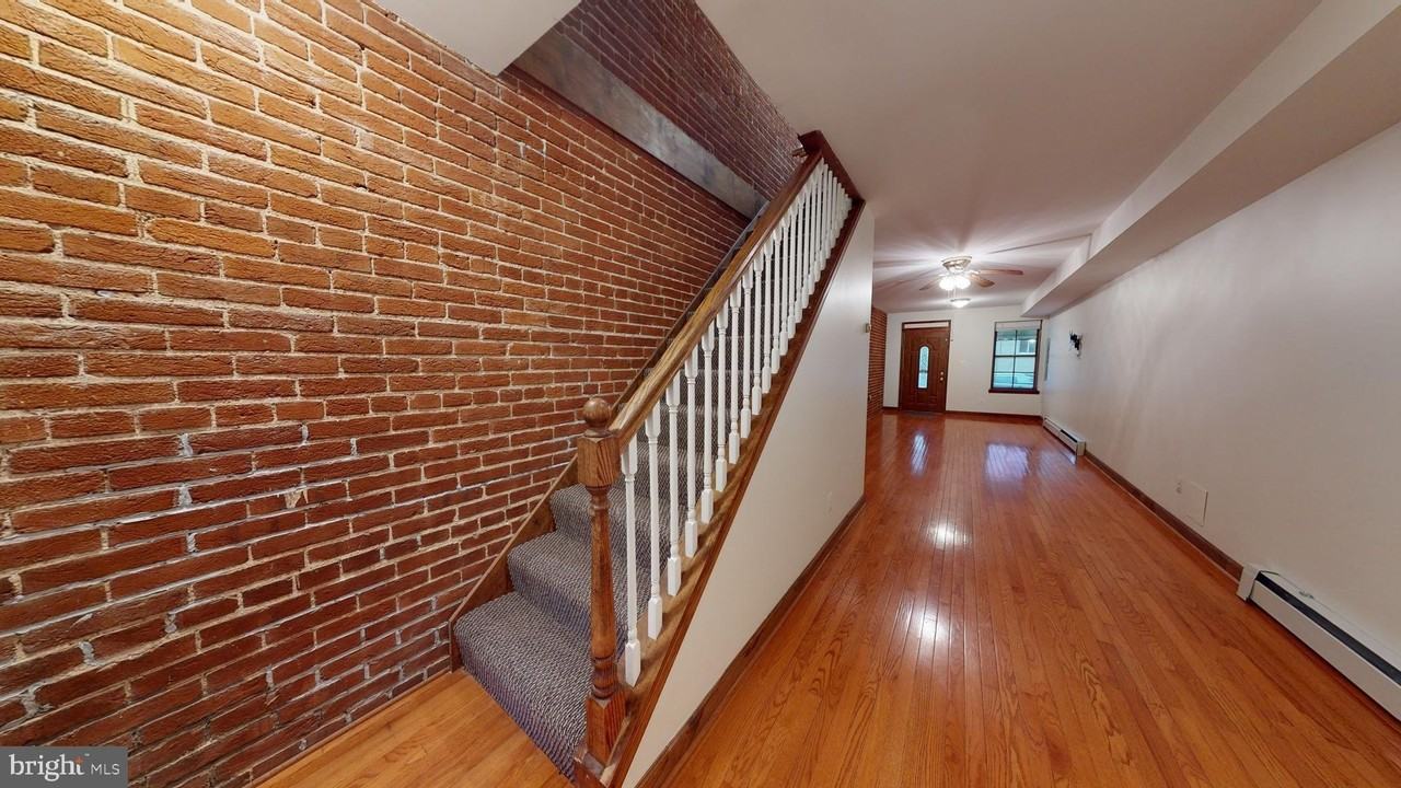 1008 23rd St Nw - Photo 2 of 18