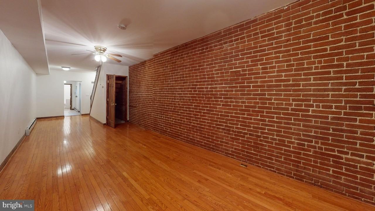 1008 23rd St Nw - Photo 5 of 18