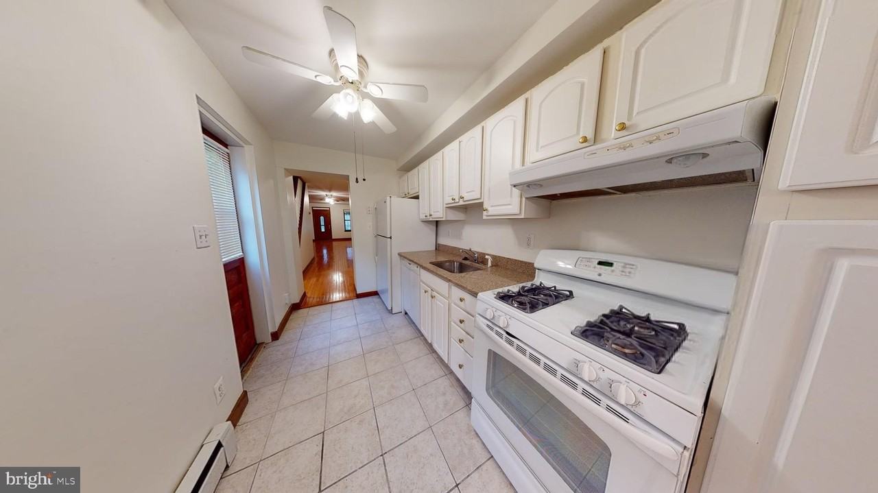 1008 23rd St Nw - Photo 6 of 18