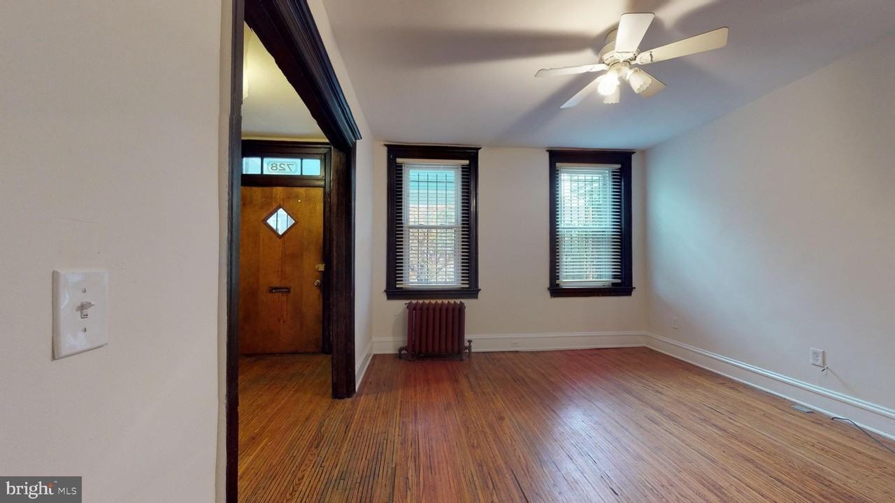 728 Rock Creek Church Rd Nw - Photo 2 of 40