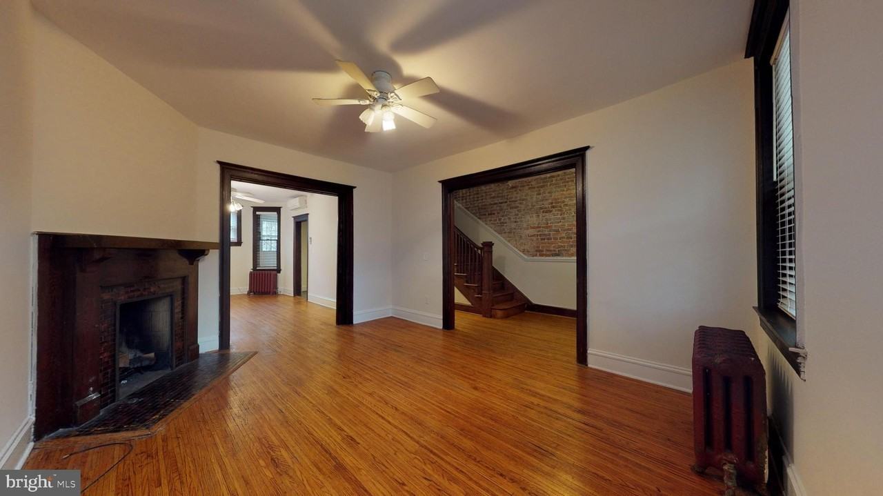 728 Rock Creek Church Rd Nw - Photo 3 of 40