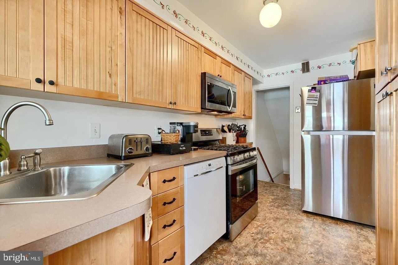 1806 Darrich Dr - Photo 6 of 14