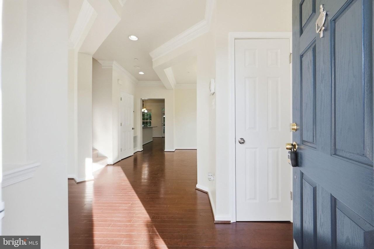 12625 Rustic Rock Ln - Photo 3 of 36