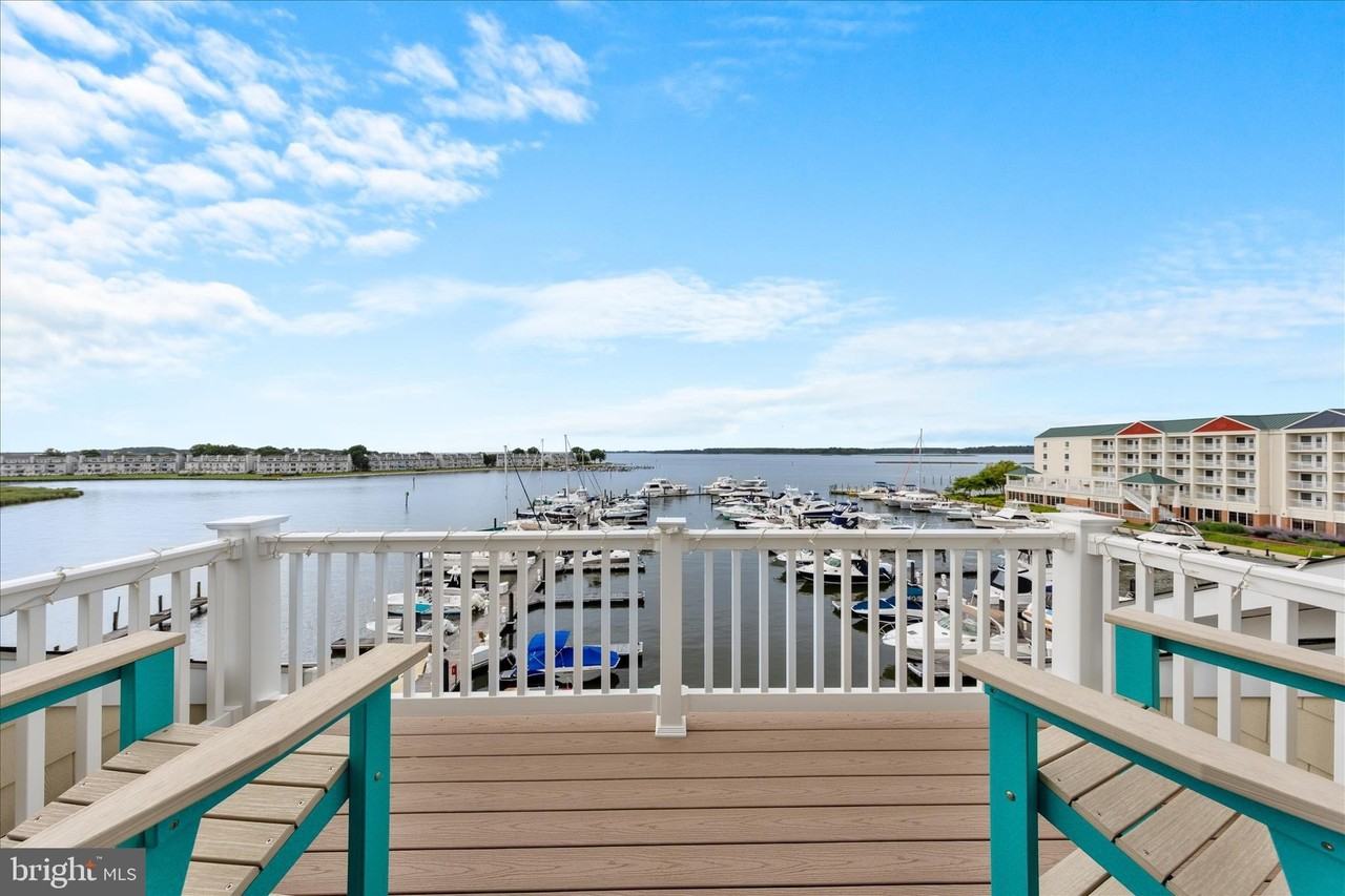 406 Channel Marker Way - Photo 6 of 50