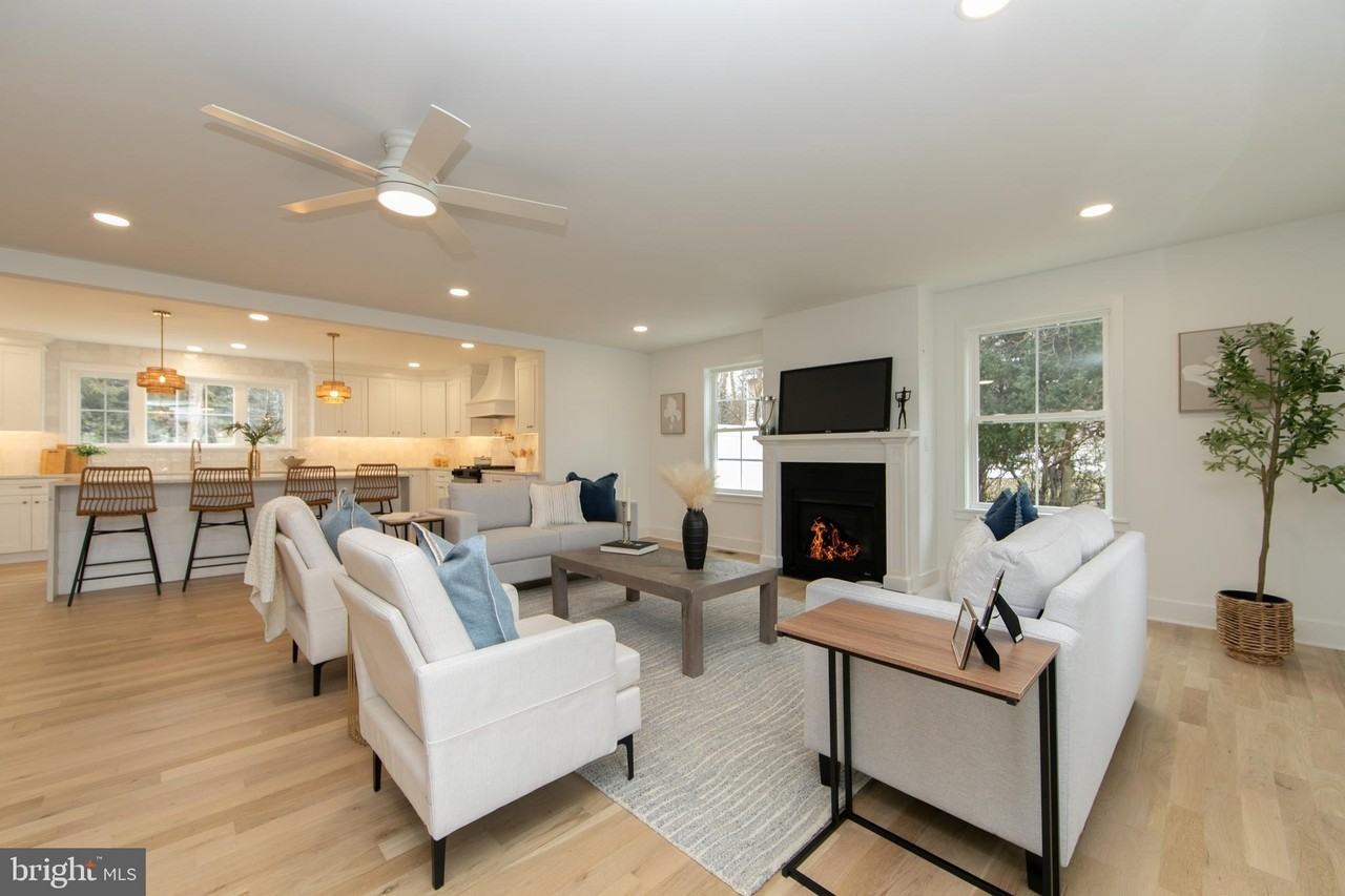 371 Kresson Rd - Photo 4 of 50