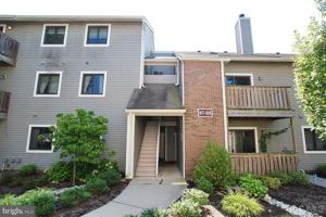 featured image of 818 Ravens Crest Dr