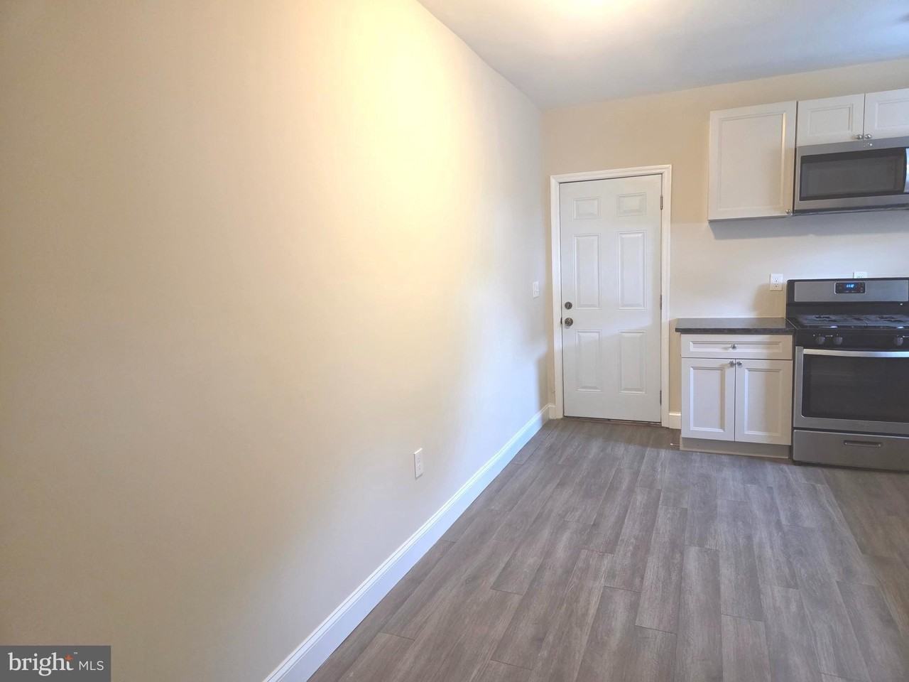 157 Robertson Ave - Photo 4 of 14
