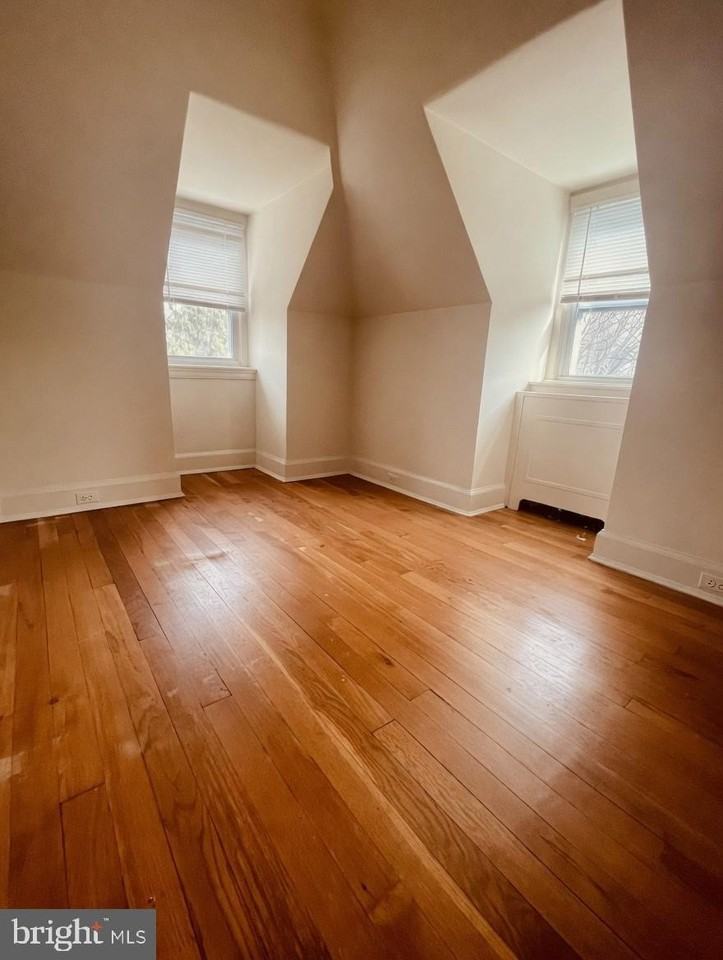 500 Manor House Ln #C1 - Photo 3 of 7
