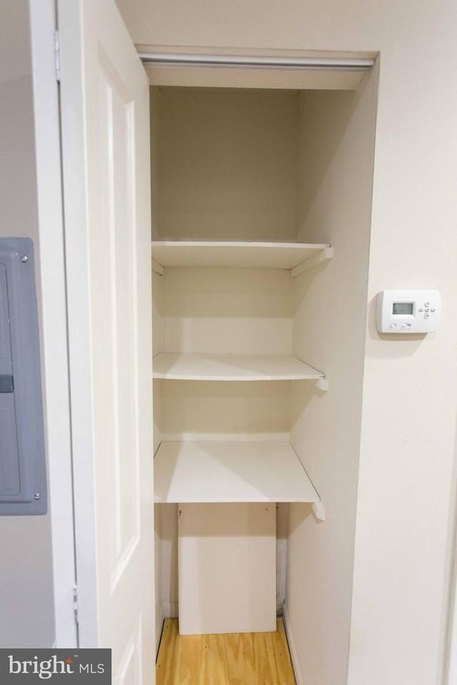 727 Spruce St #1B - Photo 7 of 18