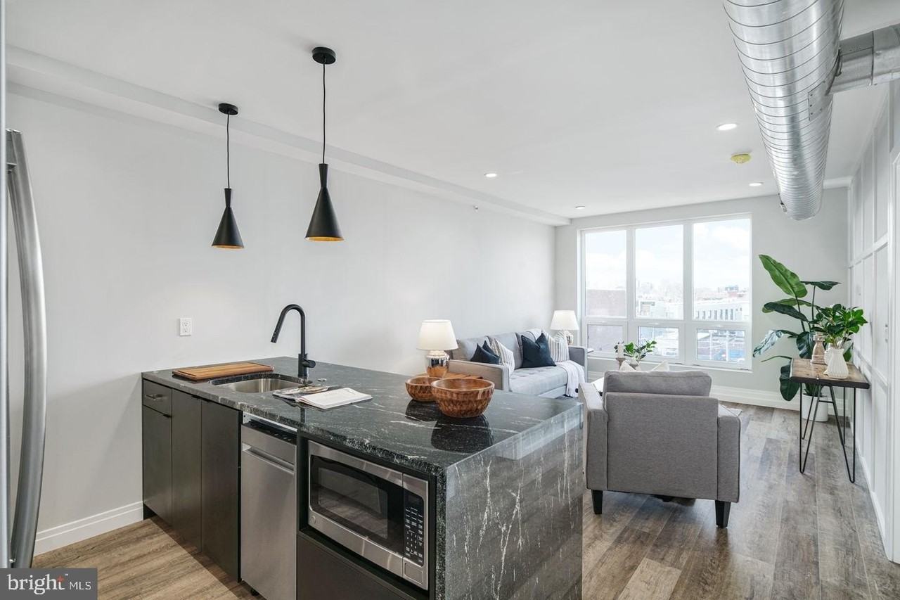 526 Brown St #307 - Photo 6 of 27