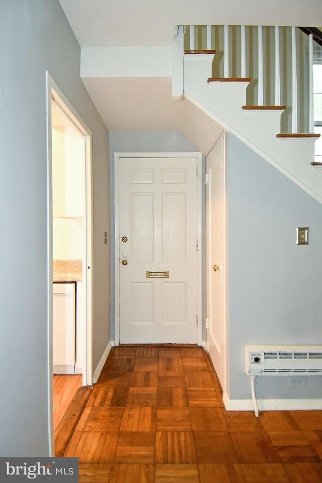 3132 Martha Custis Dr - Photo 2 of 44