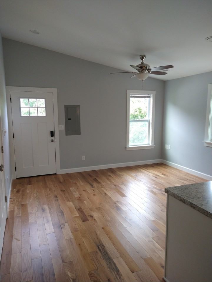 218 Brookview Road - Photo 3 of 20