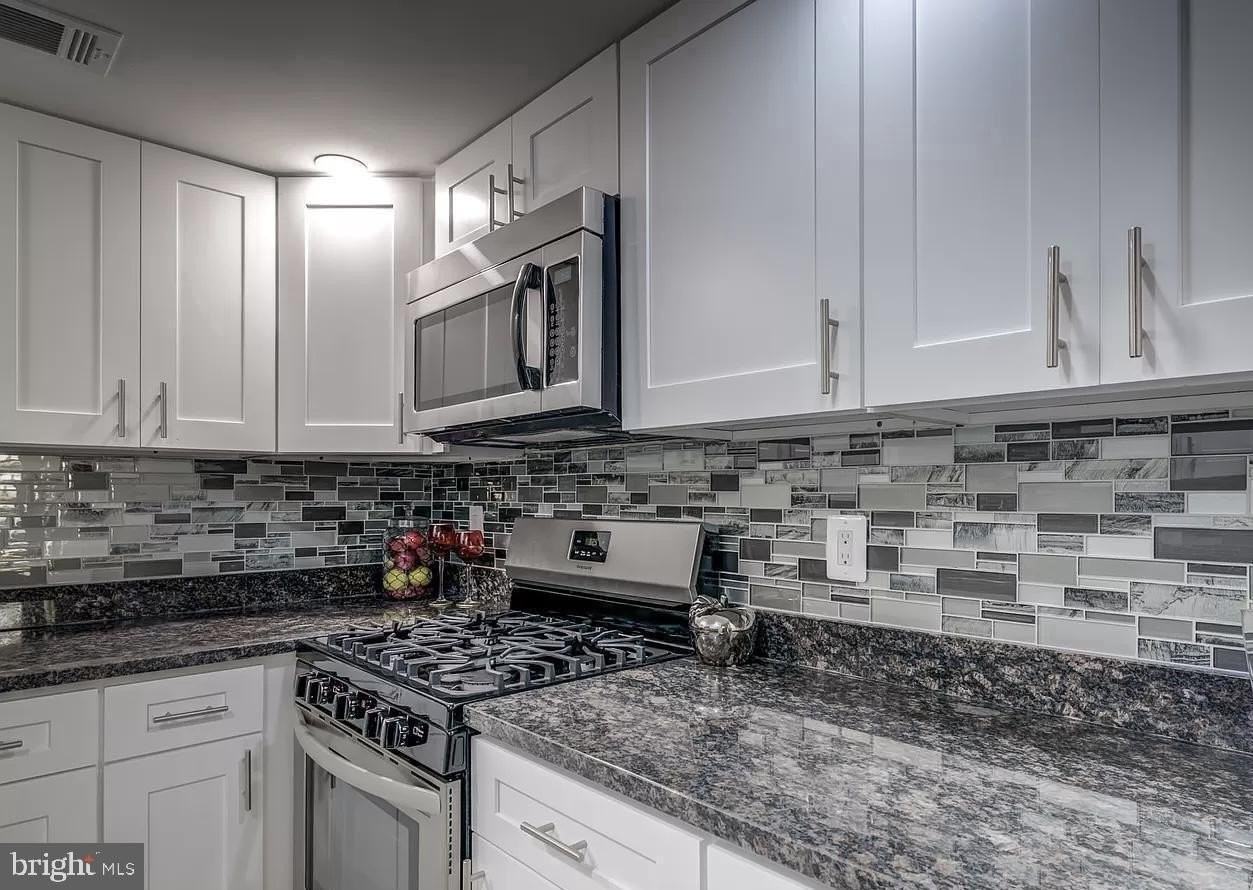 14822 Bryan Ct - Photo 5 of 22