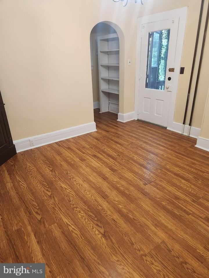 S Maple Ave - Photo 3 of 9