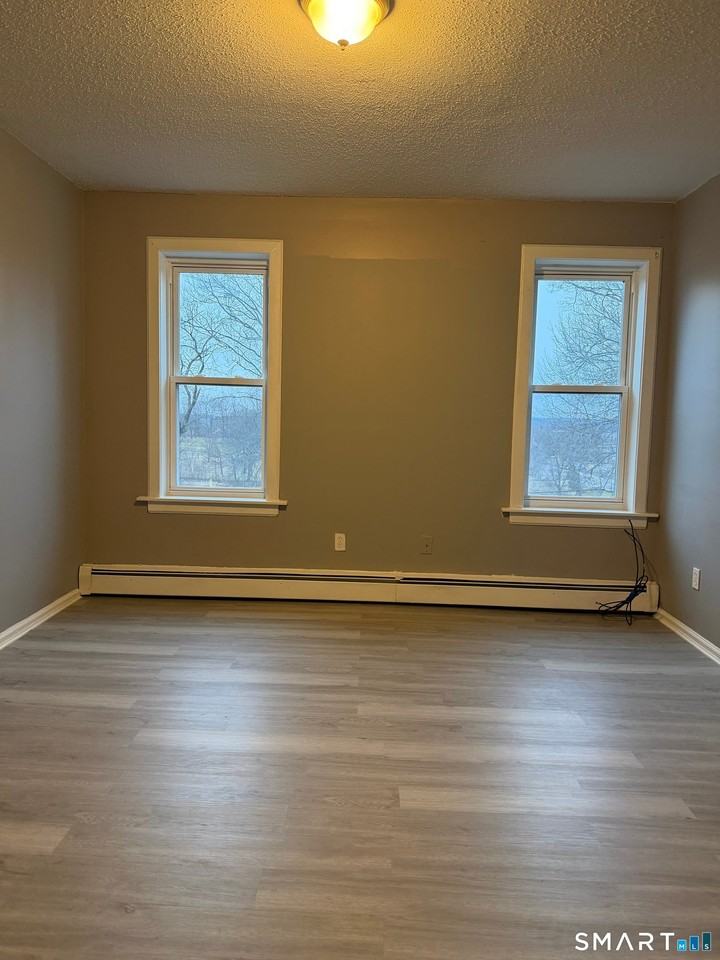 50 York St - Photo 6 of 6
