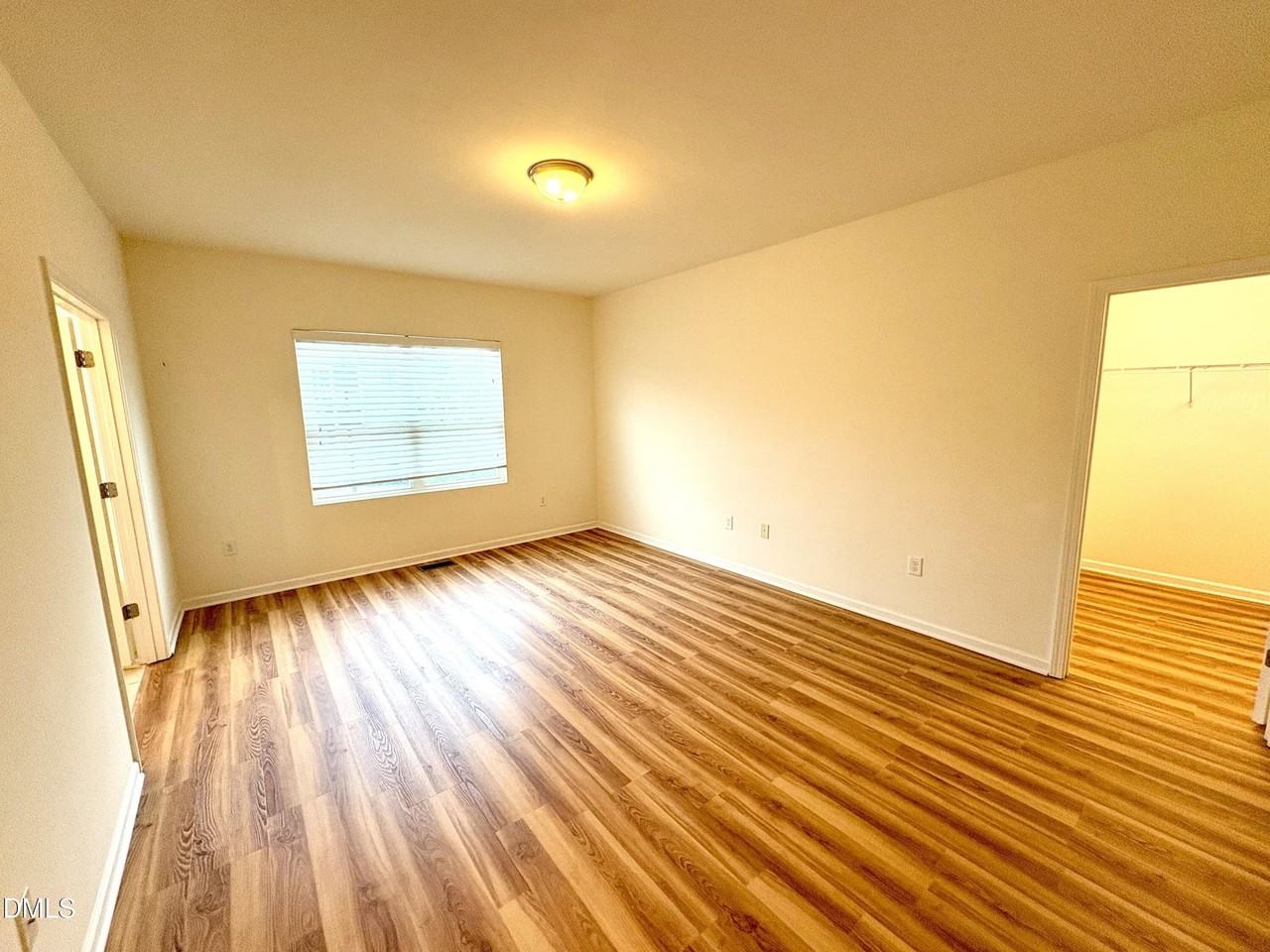 5376 Jessip St - Photo 6 of 15