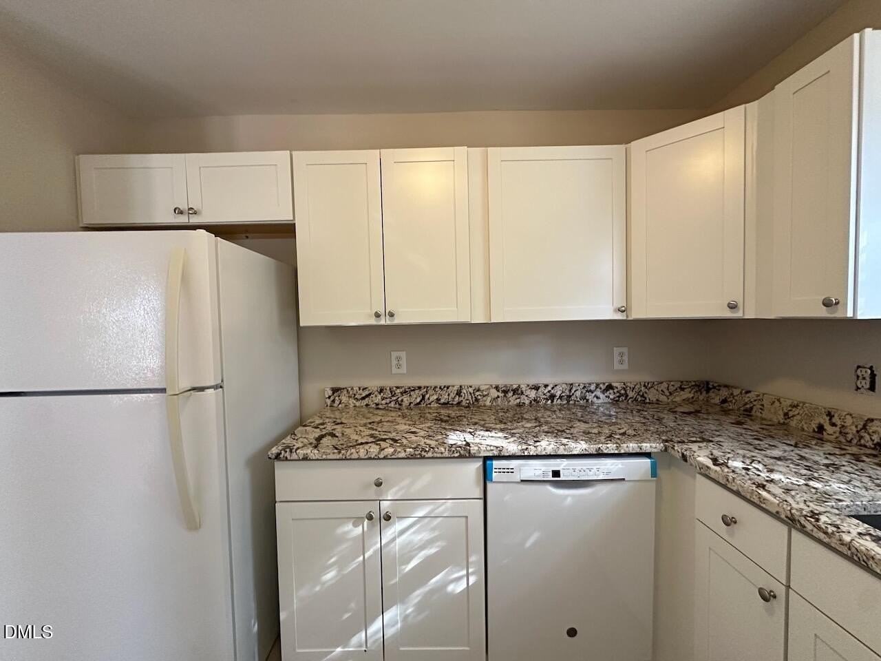 152 Black Ridge St - Photo 5 of 22